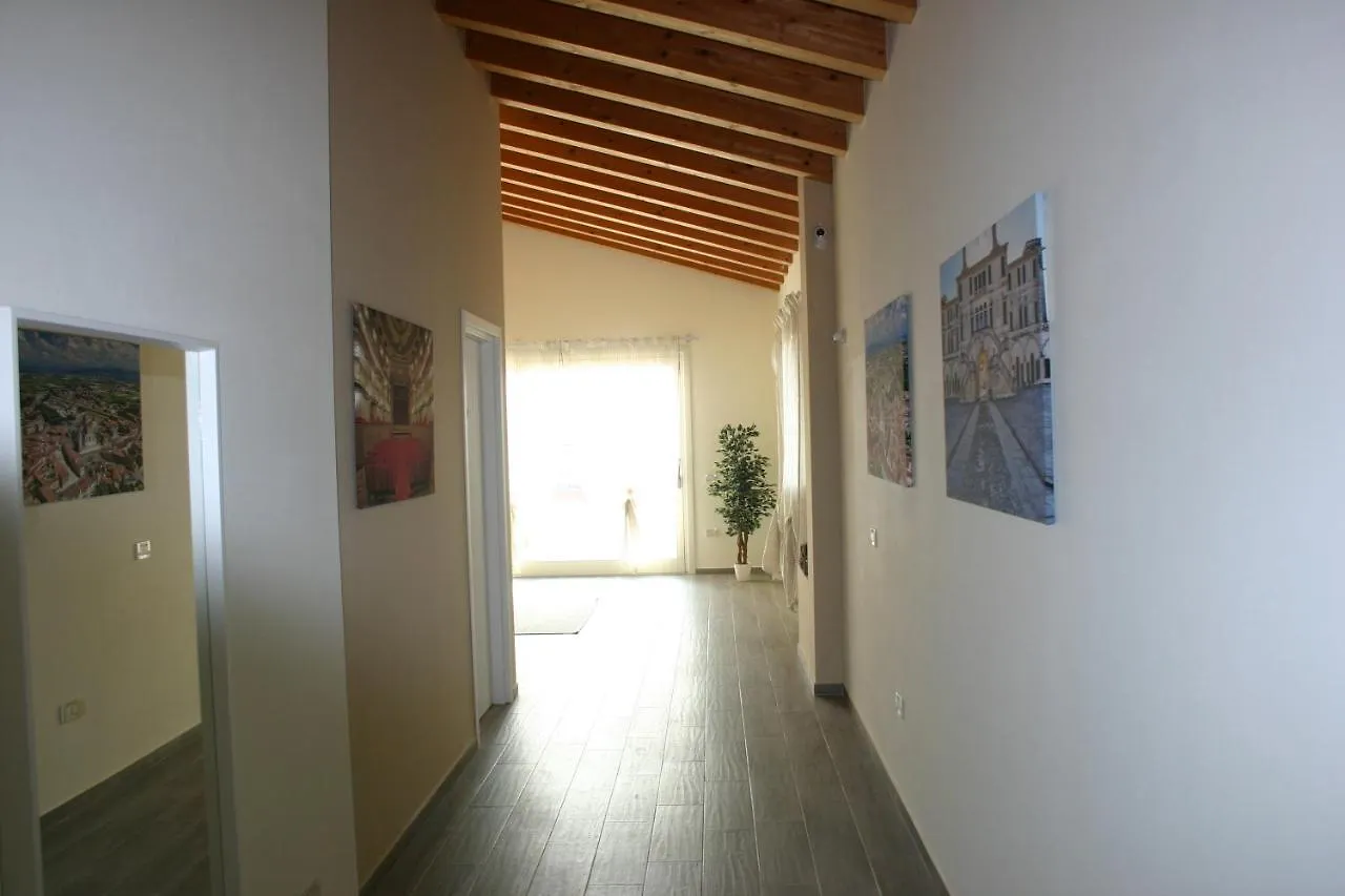 Via Venezia Accomodating Solutions Lonigo
